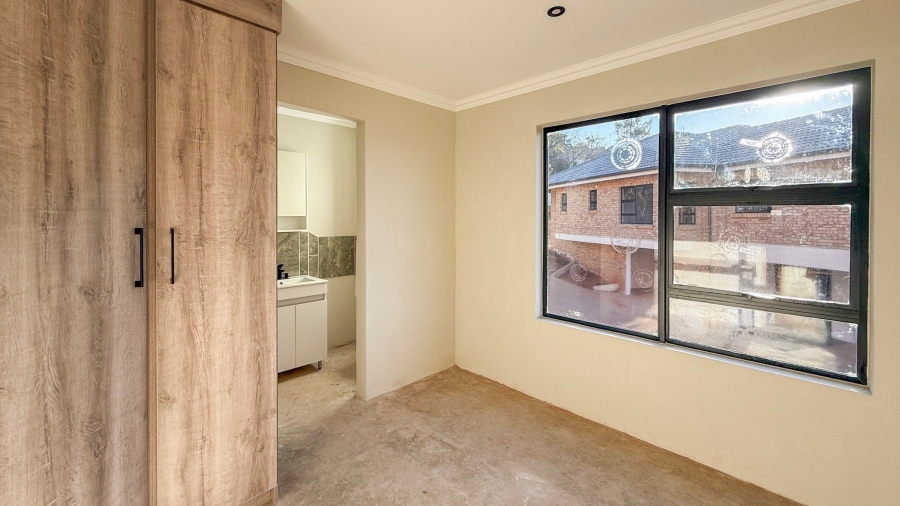 3 Bedroom Property for Sale in Magalies Golf Estate North West